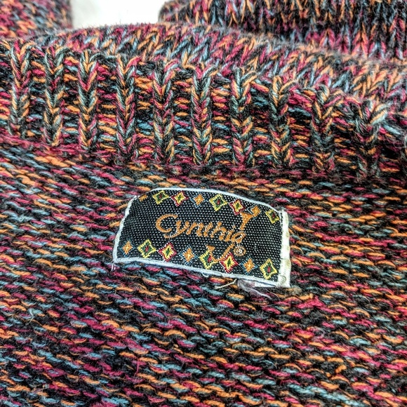 Multicolor Geometric Pattern Sweater - Picture 4 of 8